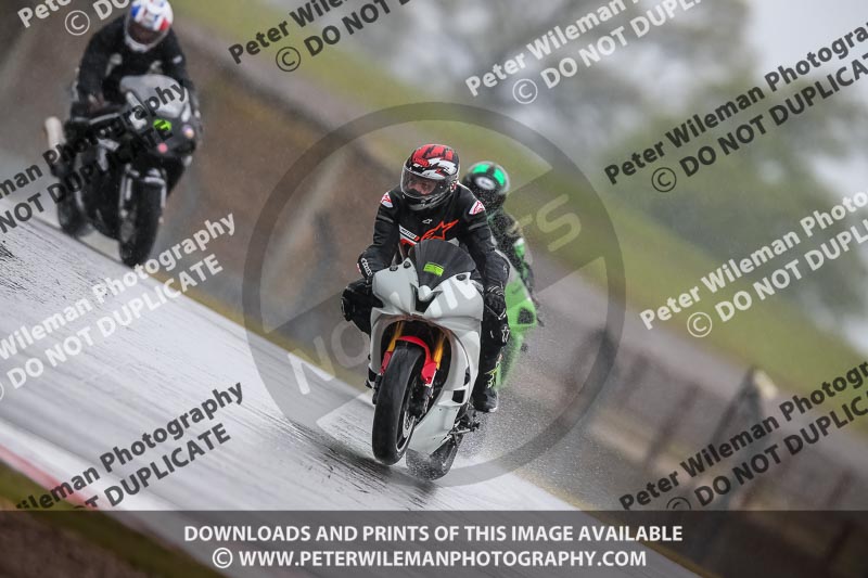 PJM Photography;donington no limits trackday;donington park photographs;donington trackday photographs;no limits trackdays;peter wileman photography;trackday digital images;trackday photos